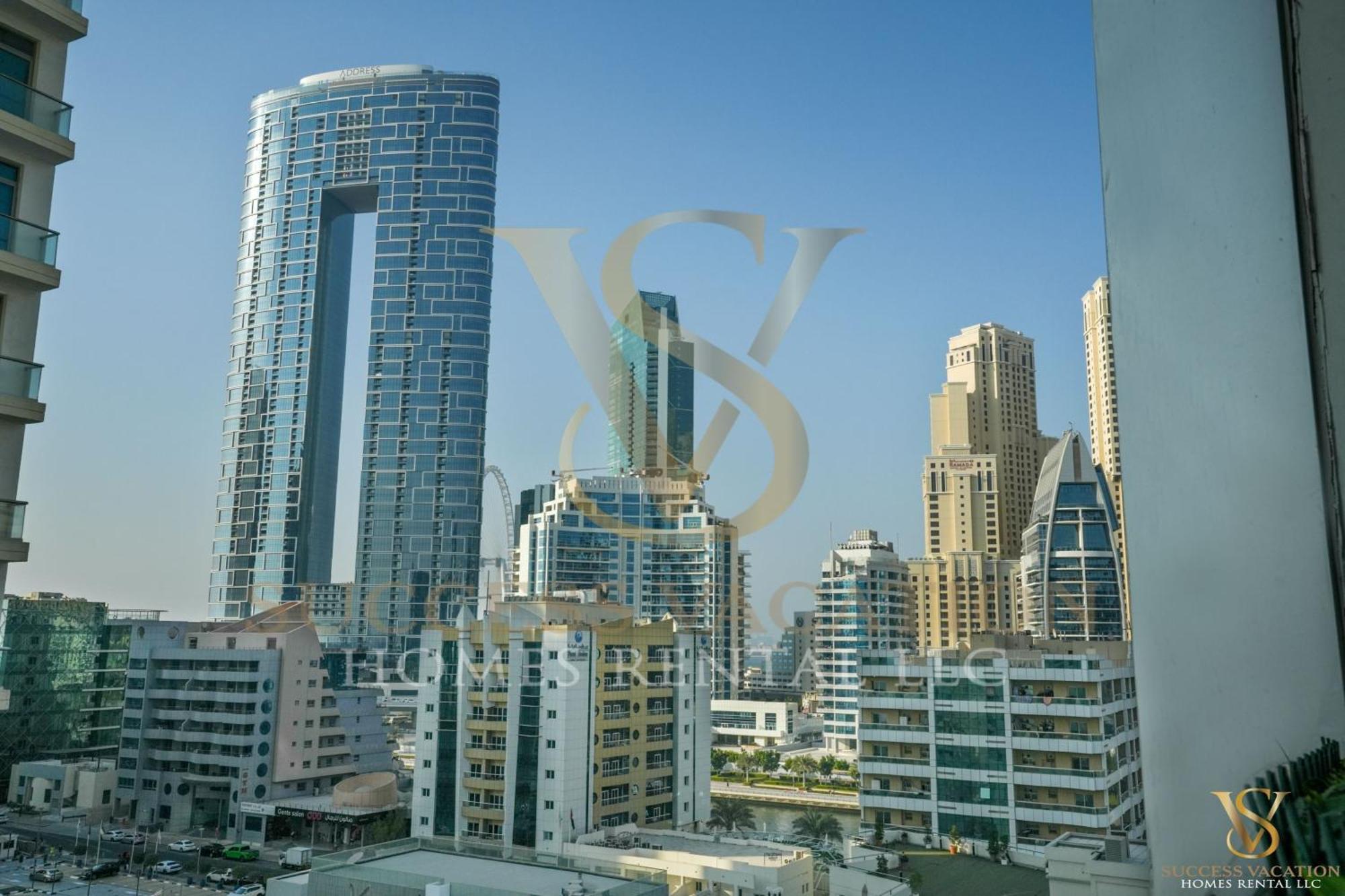 Success Luxury Apartment - 5 Min Away Marina Corniche - Free Housekeeping Provided Everyday-24-7 Staff Available For Services Dubai Exteriör bild