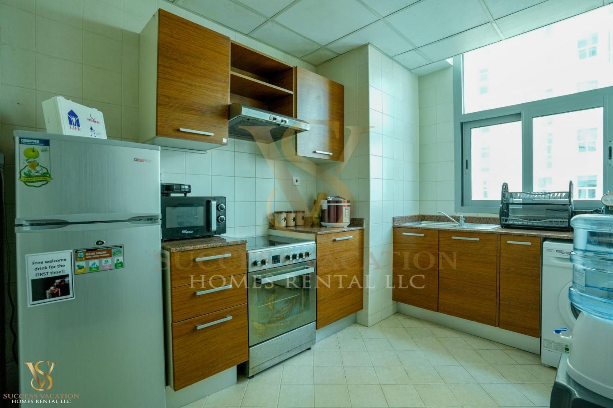 Success Luxury Apartment - 5 Min Away Marina Corniche - Free Housekeeping Provided Everyday-24-7 Staff Available For Services Dubai Exteriör bild