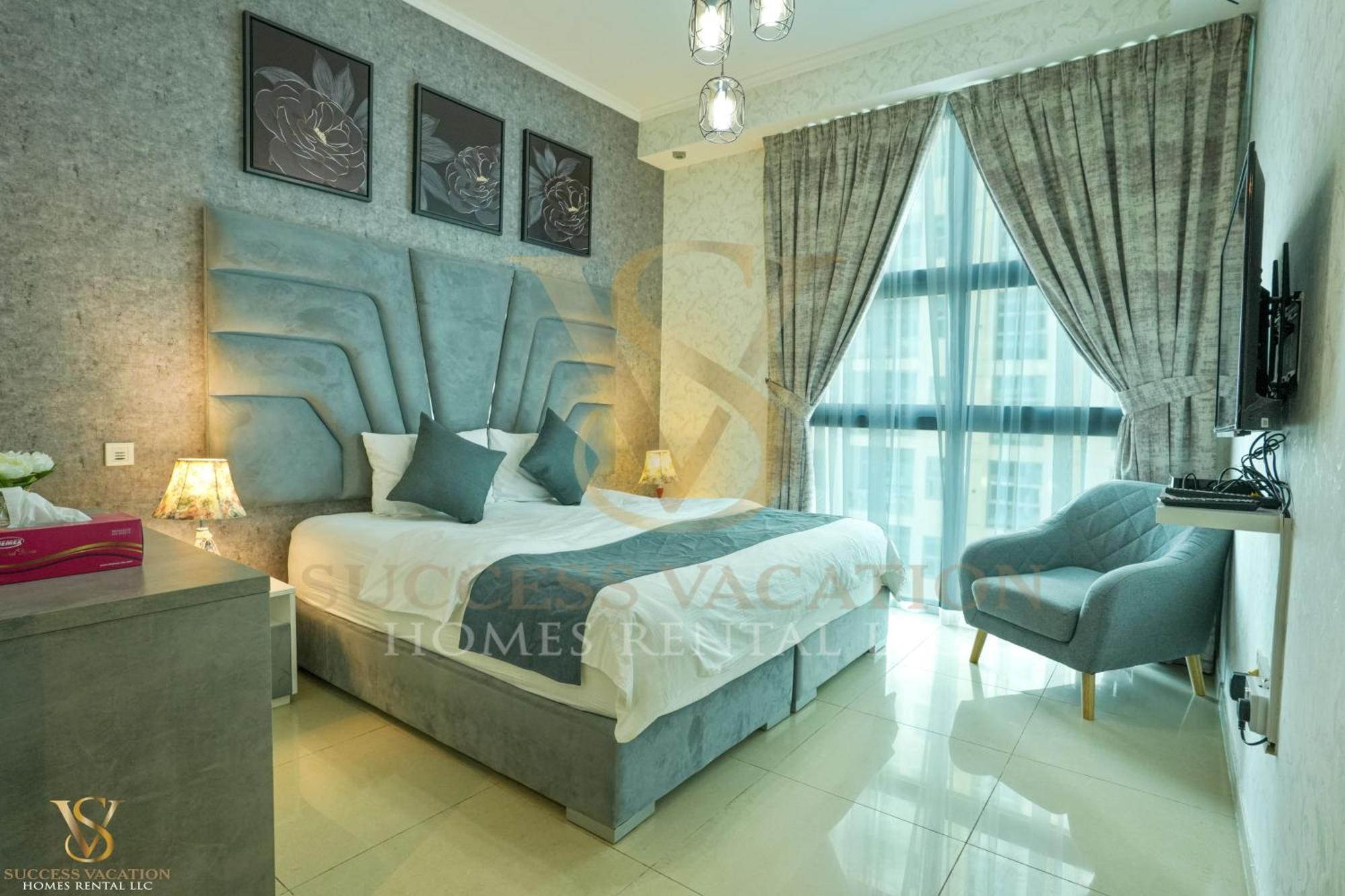 Success Luxury Apartment - 5 Min Away Marina Corniche - Free Housekeeping Provided Everyday-24-7 Staff Available For Services Dubai Exteriör bild