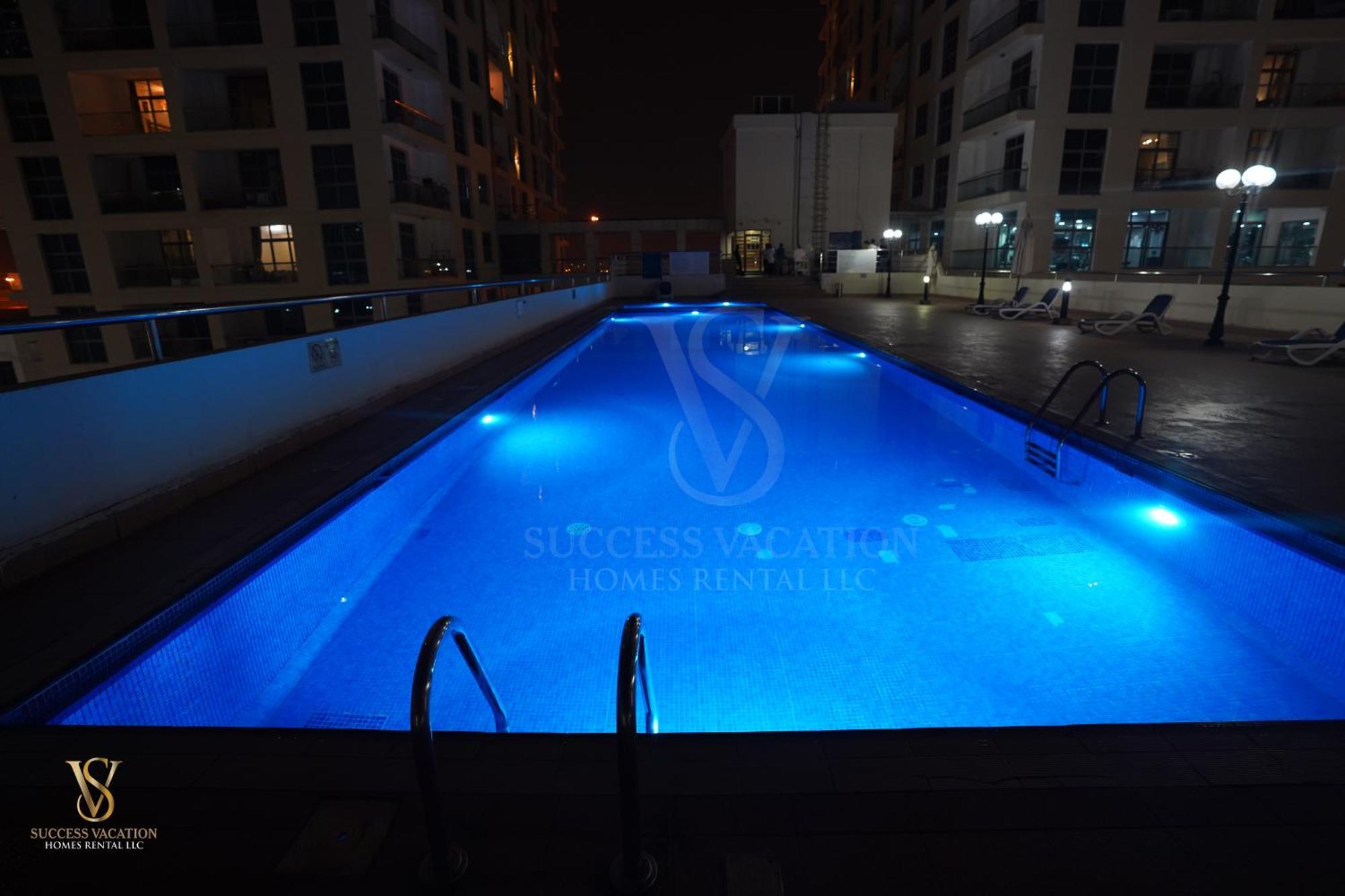 Success Luxury Apartment - 5 Min Away Marina Corniche - Free Housekeeping Provided Everyday-24-7 Staff Available For Services Dubai Exteriör bild