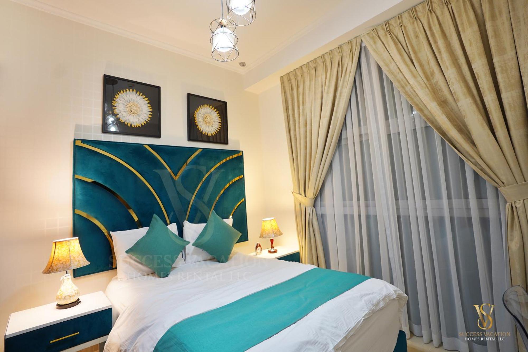 Success Luxury Apartment - 5 Min Away Marina Corniche - Free Housekeeping Provided Everyday-24-7 Staff Available For Services Dubai Exteriör bild