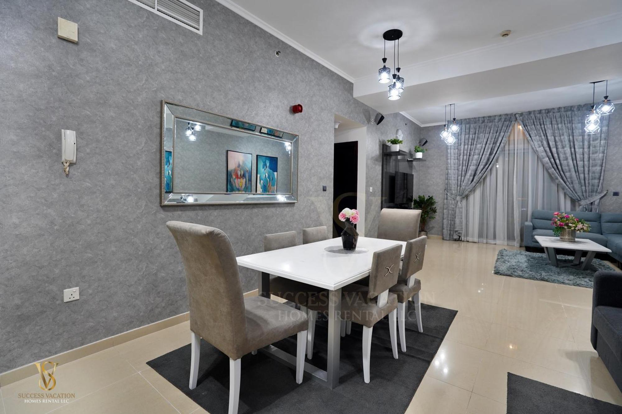 Success Luxury Apartment - 5 Min Away Marina Corniche - Free Housekeeping Provided Everyday-24-7 Staff Available For Services Dubai Exteriör bild